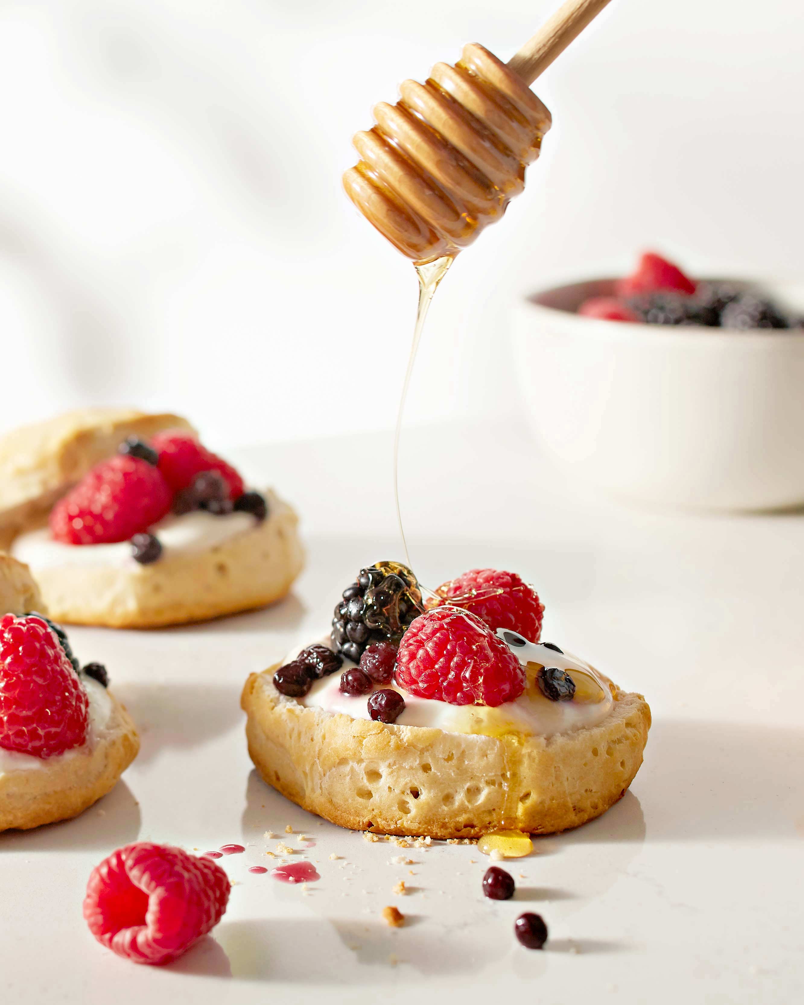 Light Photograph of fruit shortcake